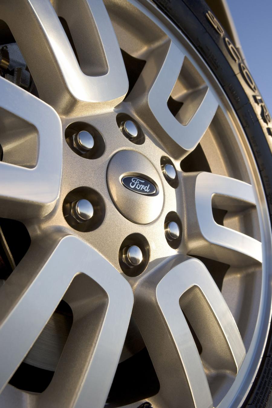  Ford Expedition EL 2007 года  (фото 43 из 67)